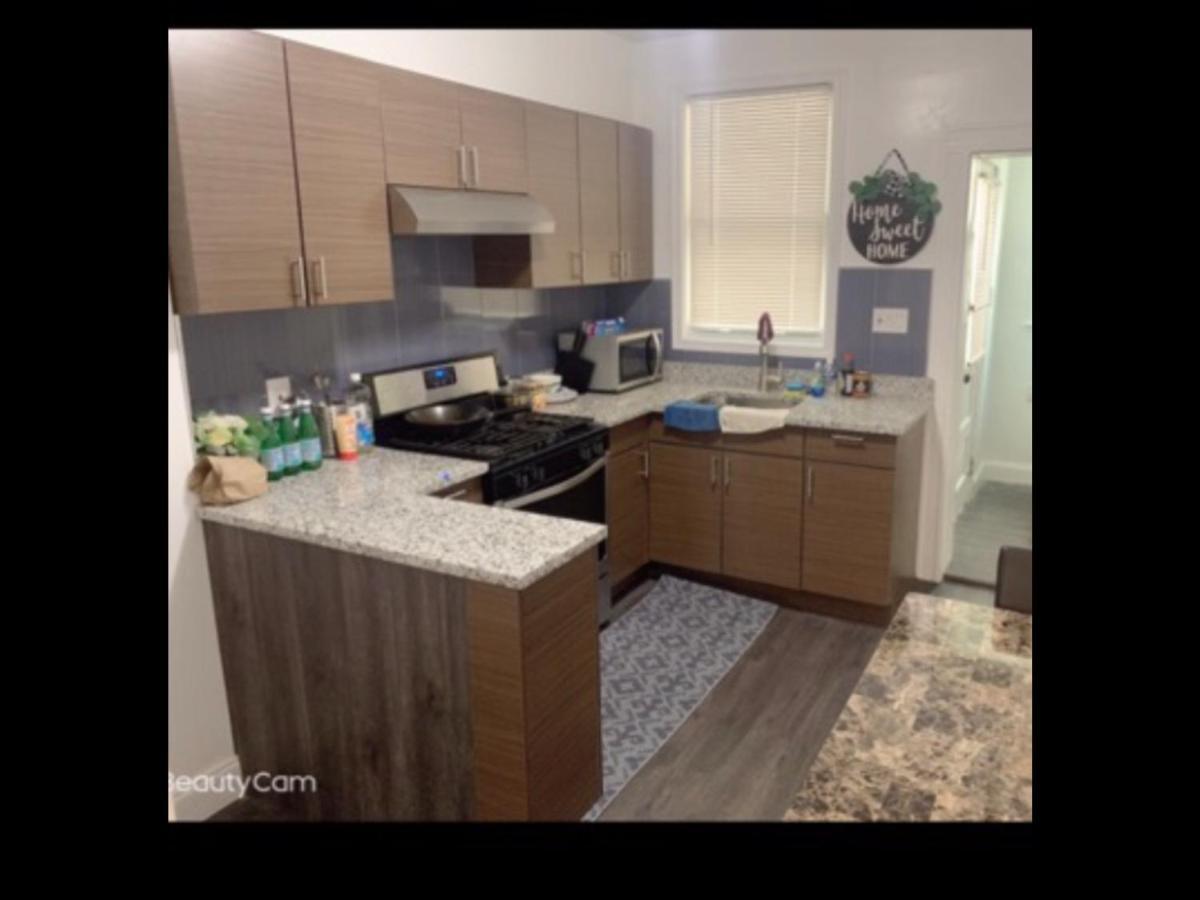 Brand New Bedroom With Tv Next Jhu Βαλτιμόρη Εξωτερικό φωτογραφία