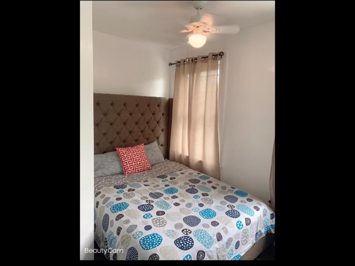 Brand New Bedroom With Tv Next Jhu Βαλτιμόρη Εξωτερικό φωτογραφία